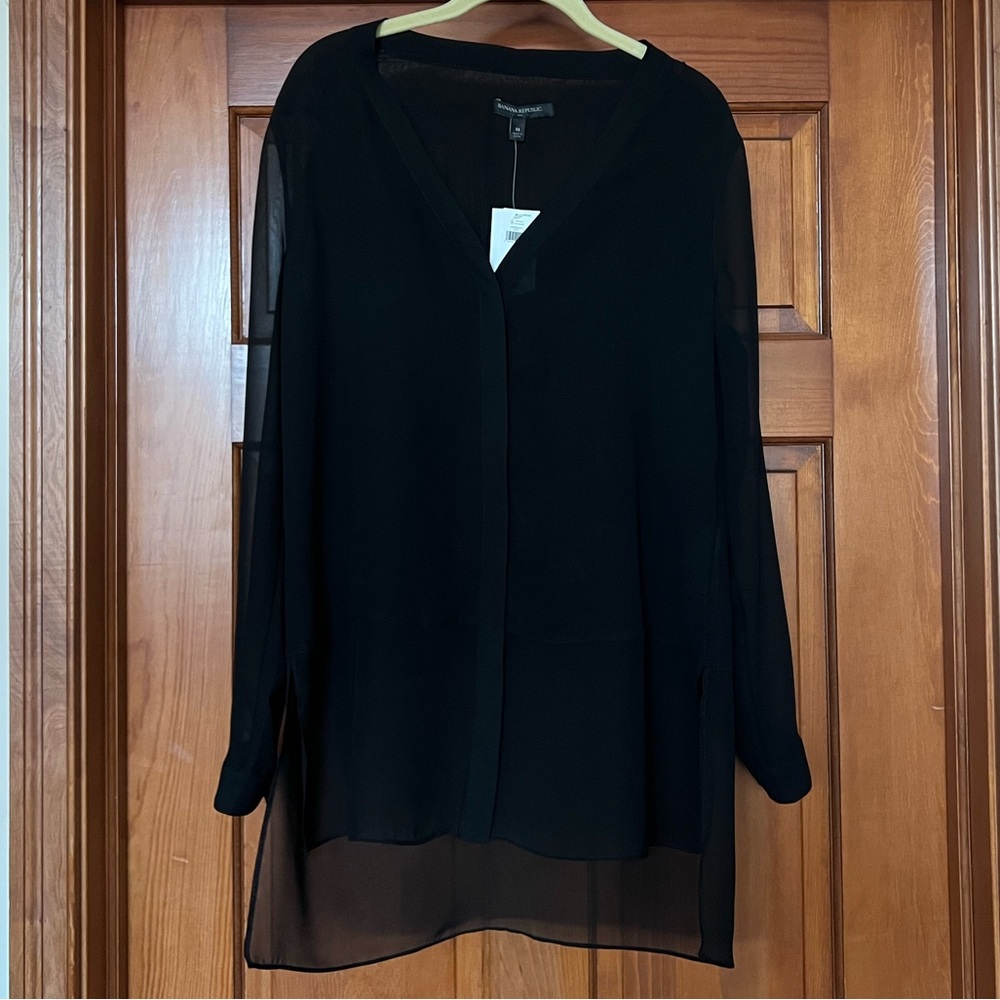 BANANA REPUBLIC Black Sheer Tunic NWT Women’s Medium